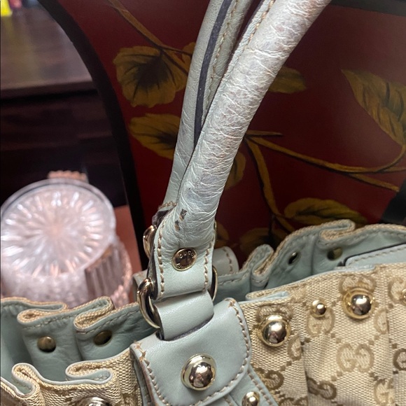 Gucci Tan Shoulder Bag - Picture 9 of 10